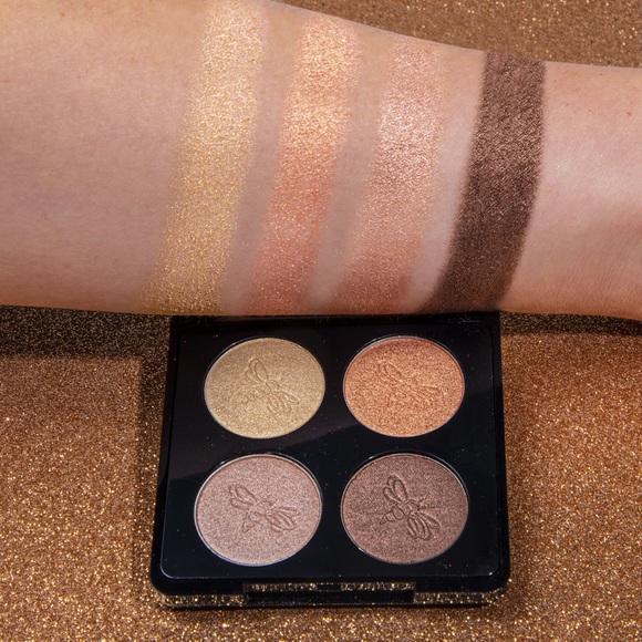 Makeup - Picture 7 of 7